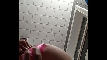 Preview 2 of Aishu Xxxvideo - Easyboy with his new toy
