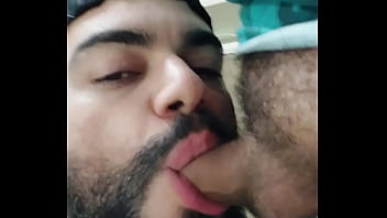 Preview 2 of Help My Step Mom - CHUPANDO O URSO