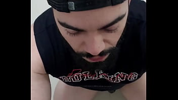 Preview 1 of Help My Step Mom - CHUPANDO O URSO