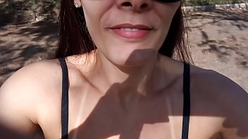 Preview 2 of Rocco Ifredi Kelly Stratford - Raquel abandonou a m&aacute_scara de vez , saiu provocando os homens na rua e ainda pagou boquete e ganhou leitinho