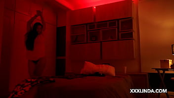 Preview 2 of Ew Porn Videos - Linda Houston starts to dance in full red light