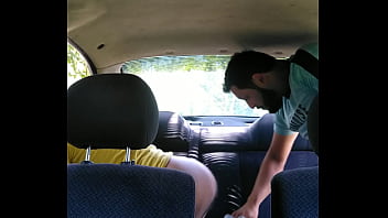 Preview 1 of Xnxx Indian Girl - Cojiendo en el carro