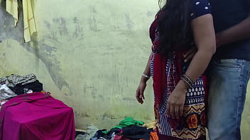 Preview 2 of Out Of Control Girl Sex - हजार रुपयों के लिए जवान नौकरानी ने अपना ड्रेस उतार कर साहब से चूत मरवाई