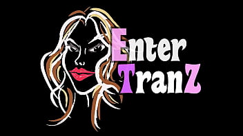 Preview 1 of Lorena Orozco Boobs Vidio - Freaky BBC&#039_s pound a Trans Alien queen like they hate her