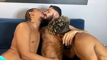 Preview 1 of Mom Asian Son Anal - se um cu j&aacute_ &eacute_ bom,  dois j&aacute_ &eacute_ perfeito COMPLETO