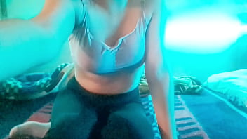 Preview 1 of Pakist Sex - Me desnudo delante de mi amigo y se pone nervioso