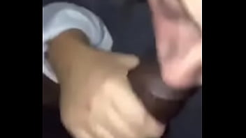 Preview 3 of Horny Shemale - Vadia branca chupando o meu pau