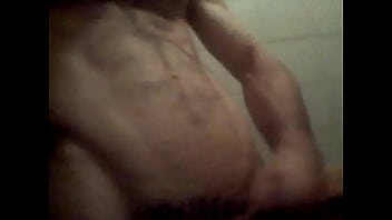 Preview 3 of Mp3 Vidio Bokep - pauzudo amador batendo punheta em pe