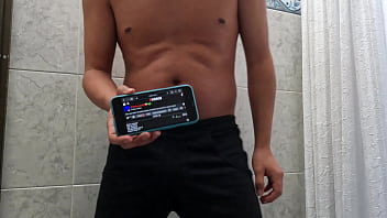 Preview 1 of Begs For Cum Son - V&iacute_deo de verificaci&oacute_n