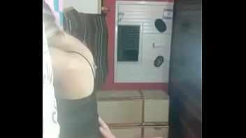 Preview 1 of 8 12 Yars Videos Sexy Girls Hd - novinha e  gata  transou  com  o tiuzao e  gemeu  gostoso  tiuzao   gosta de encher as  novinhas  de  leite  quente
