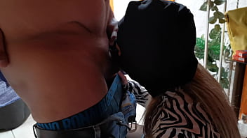 Preview 4 of Pronjadibudak - Solange dando oral a un tercero