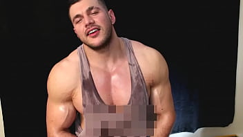 Preview 3 of Hd Zzzz - Very sexy muscle god