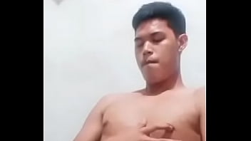 Preview 3 of Sexy Leia Slave - Filipino twink jerking off 2