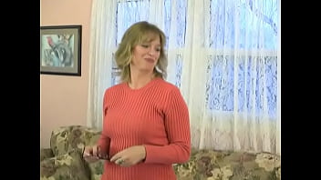 Preview 2 of Xxx Of Jackleon Fernandez - Mature mom with big tits takes off her clothes and fingers her big snatch