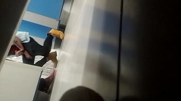Preview 2 of Aka Sasha Sex - Ba&ntilde_os de lima Per&uacute_ spy gay