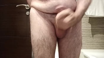 Preview 4 of Busty Mom Young Guy Having Sex - Masturbandome mientras oigo a losa vecinos Follando como locos sobre todo Ella