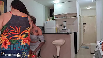 Preview 3 of Rud Porn - See shemale big cock fucking with BBW on Prezote&#039_s house. Porn actress Sabrina Prezotte and Rebeca Gomes