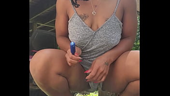 Preview 2 of Xxxsxe16 - Outside teaching you the 10 steps to inserting a tampon inside my tight vagina come see please