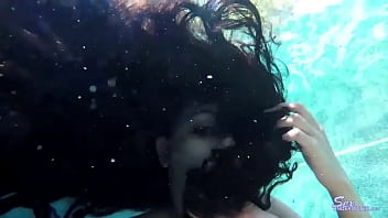 Preview 2 of Xxxx Kajal Video - Erotic Mermaid: Aaliyah Hadid pt1