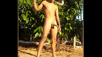 Preview 2 of Pure Nudism Young - Fui no mato maria chiquita