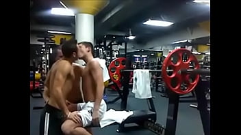 Preview 1 of Xxx Katrina Hot Big - Trio en el gym