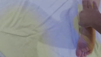 Preview 3 of Xnxx Fat Old - Deslizando minha bucetinha pelo pau dele sem camisinha