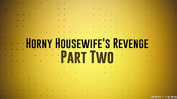 Preview 4 of Najma Pakistani Girl - Horny Housewife&#039_s - Part 2 - LaSirena69,  Kayley Gunner / Brazzers / stream full from www.brazzers.promo/wife
