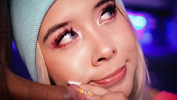 Preview 2 of Pnrn Vido - Pretty girl sucks a hard cock for you