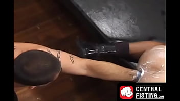 Preview 4 of Sunny Leol Xxx - CentralFisting.com - Handsome homosexual duo enjoy hardcore fisting and passionate kissing