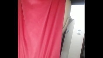 Preview 2 of Real Blakemill - CHAPEUZINHO VERMELHO PUTA HOMENAGEM AOS 100 MIL VIEWS
