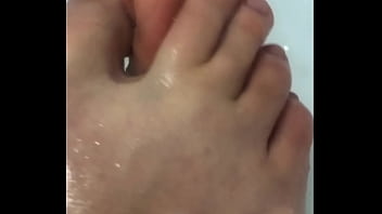 Preview 2 of Xxx Jhhi - I wash my feet after a hard day