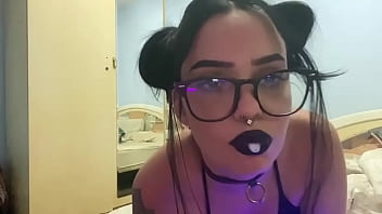 Preview 4 of Lara Croft Bestiality - A esta Jovencita le gusta mover el culo y que la vean