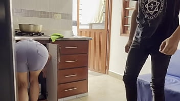 Preview 1 of Xxxdesibabi - MI HERMANASTRA ESTABA EN LA COCINA Y NO ME AGUANTE LAS GANAS DE FOLLARLE EL CULO - PORNO EN ESPA&Ntilde_OL