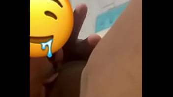 Preview 2 of Bipasa Basu Porn Vidio - Chupando buceta 04