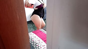 Preview 1 of Anahla Rai - La descubri  enviando fotos desnuda a su novio cuando esta sola en casa- le lleno el culo de leche a cambio de no decir nada y que la descubran