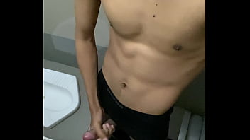 Preview 3 of Mom Voyeur Strip - เกย์ไทยชักว่าวในห้องน้ำปั๊ม