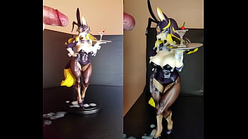 Preview 3 of Beegsexxx - Marie Gold bunny waitress figurine #1