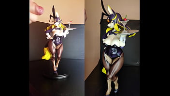 Preview 1 of Beegsexxx - Marie Gold bunny waitress figurine #1