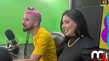 Preview 2 of Install Xnxx - O corno dando nota para o beijo dos virgens do Pagode da Ofensa!