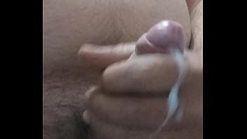 Preview 4 of Beautiful Mom Seduces Son Anal - Jogando leite