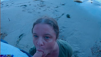 Preview 4 of 11 Yers Xxx Video - Stepson cheats with stepmom on the beach