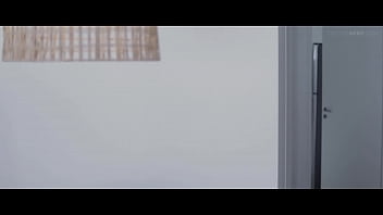 Preview 3 of Dickgirl Webcam - Cielitobebe le da empleo a su vecina venezolana sin papeles a cambio de... (TRAILER) ft. SamiLux