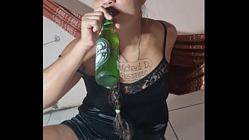 Preview 4 of Ben 10 Xxx Video200 - Tigresavip mostra qui sua buceta tambem abre garrafa
