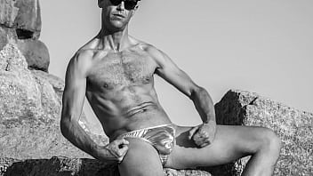 Preview 3 of Chudai Of Sunny Lione - Slide Show of Cam Crest Outside