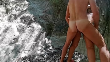 Preview 2 of Vabi Sexcom - Passeggiata nel bosco mi scopo la mia matrigna