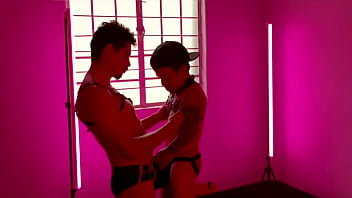 Preview 1 of Hau Ted - PinkCDMX  @adrian zuki  @mastertopfetish @turkmxxx @sebaxxx ok #Turkomex #season2021   Enjoy of this sexy kinky leather fetish guys #Leather gear by @backbizarre ok @Sebaxxx ok