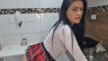 Preview 3 of Boor Me Pela Pela Sexy Video - ESTOU NA SUA COZINHA HOJE ... COM MEU JEITIM FIZ TUDINHO DAQUELE JEITO...