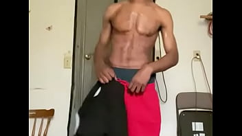 Preview 2 of Wwxn Sxs - BarelyFuked Pulling em down to show it off