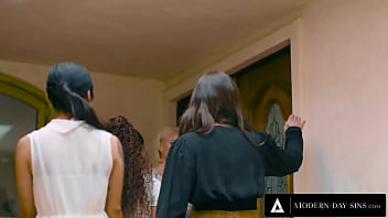 Preview 1 of Suinger Party - MODERN-DAY SINS - Real Estate Agent Walks In On Interracial Lesbian Couple Passionately Fucking!