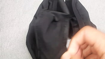 Preview 2 of Mesr Sex Video - Mi amiga me prest&oacute_ sus panties para llenarlas de leche
